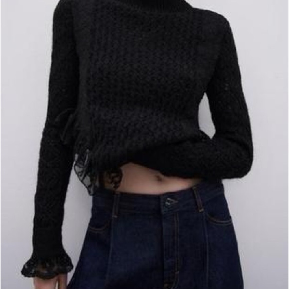 Zara Black Women's Cropped Lace Sweater